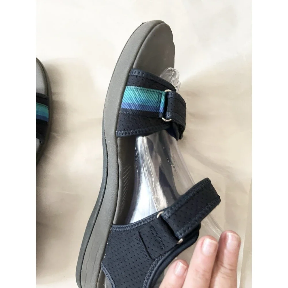 Clark’s Cloudsteppers Brizo Sammie Athletic Navy Sandals Size 9 W Wide E Clarks